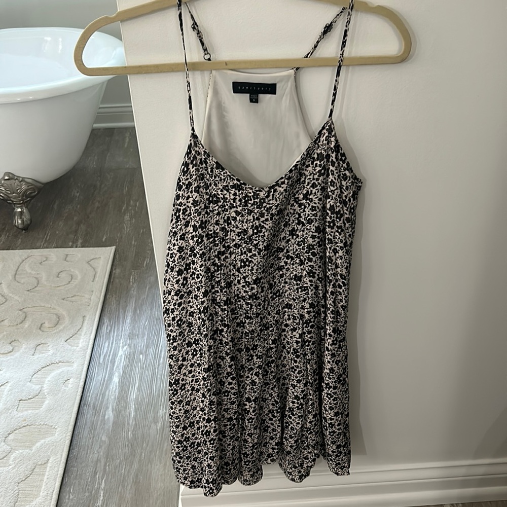 Sanctuary dress size small